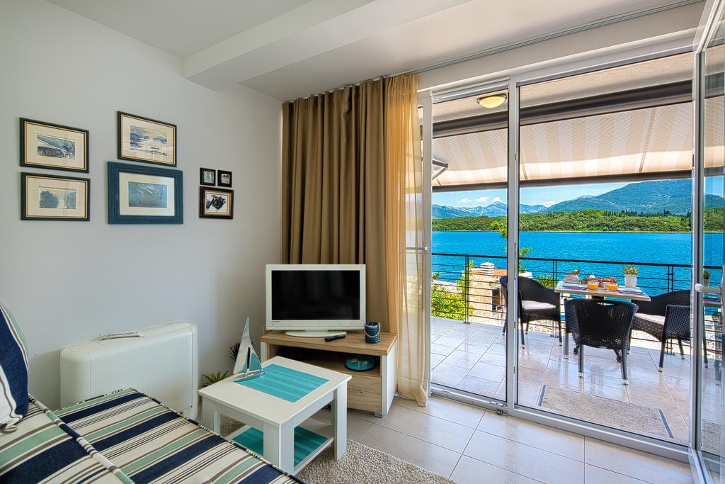 Aruba Apartments Тиват Экстерьер фото